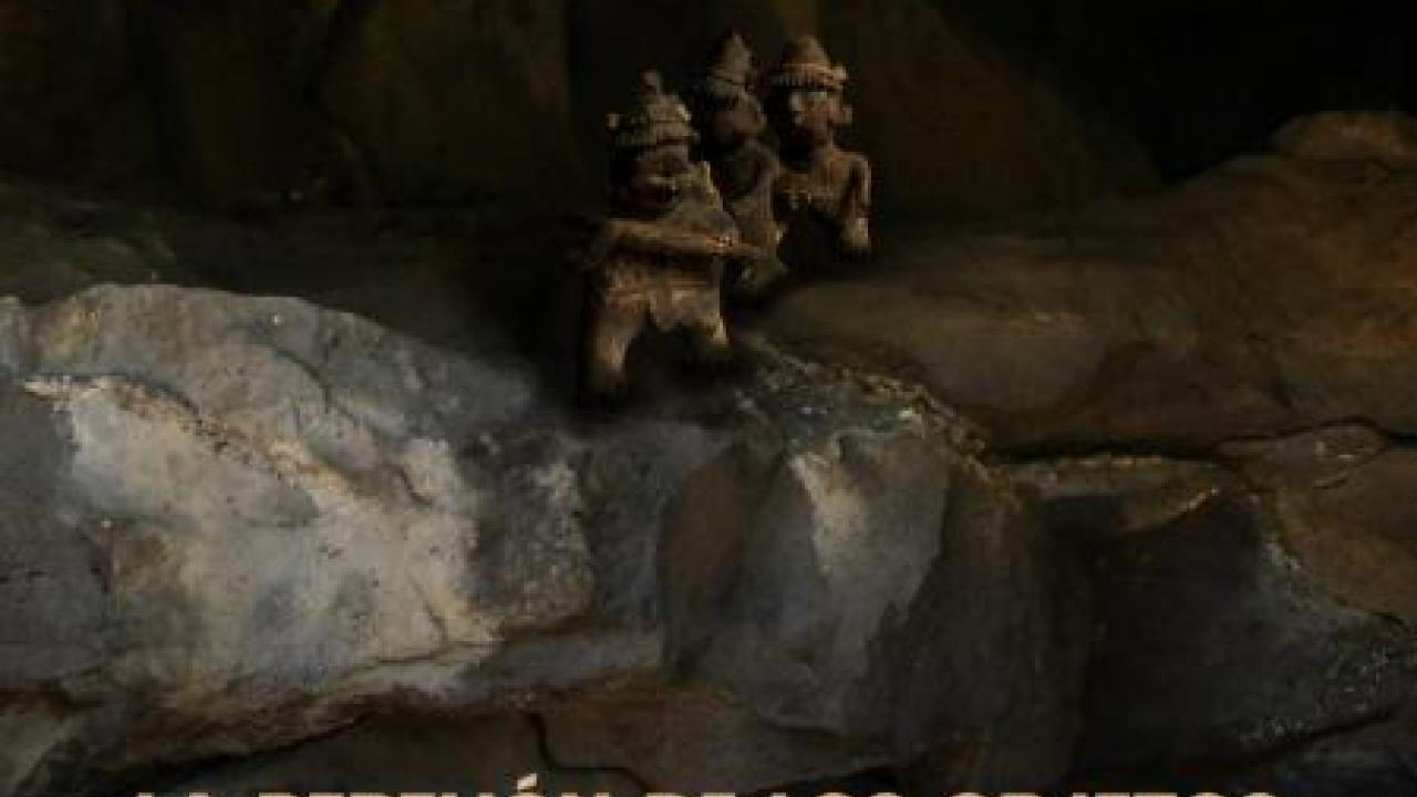 Exhibition poster for "La misión de los objetos" at Museo Anahuacalli, featuring dark sculptural artwork